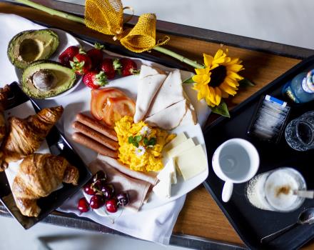 Our 4-star hotel offers a rich and delicious buffet breakfast
